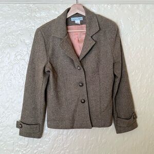 Stephanie Andrews vintage jacket